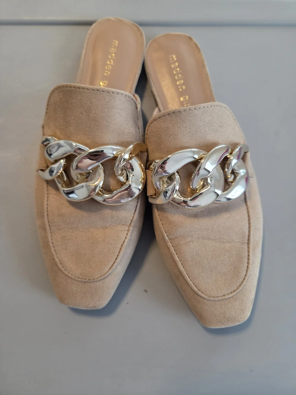 Madden Girl Beige Suede Chain-Accent Women's Mules - Picture 1 of 3